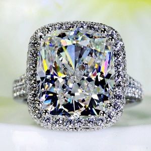 💍NEW PLATINUM CUSHION HALO DOME ENGAGEMENT RING